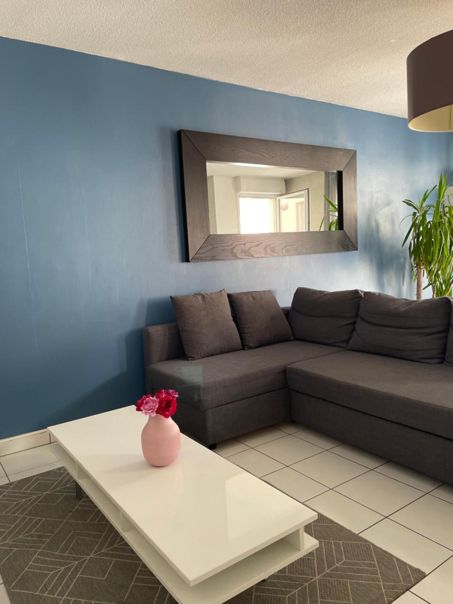 Gare Family Home ลาวาล ภายนอก รูปภาพ