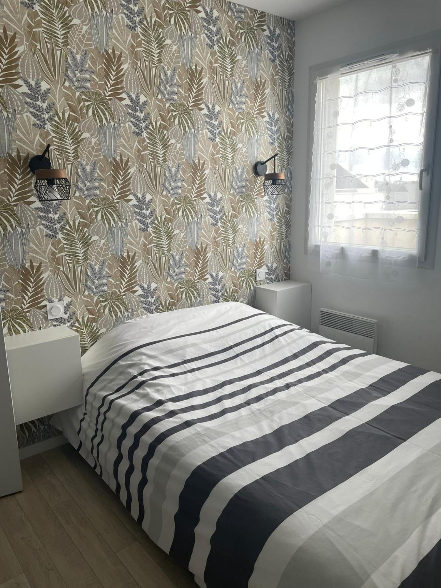 Gare Family Home ลาวาล ภายนอก รูปภาพ
